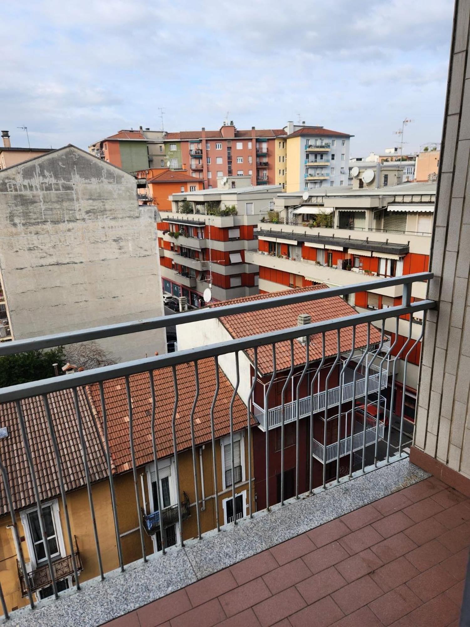 Guesthouse - Metro M1 Sesto Rondo Sesto San Giovanni Eksteriør billede